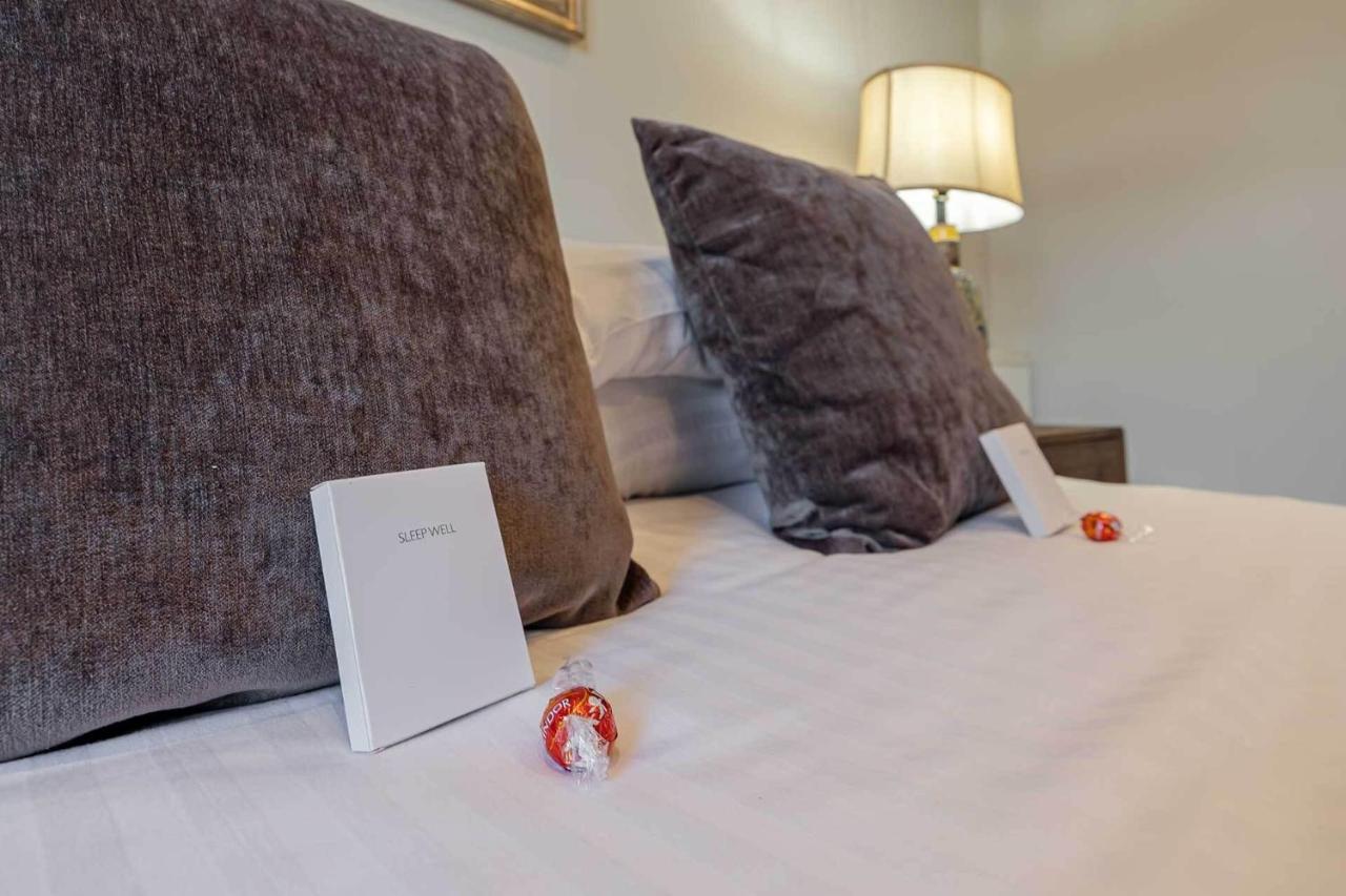 Craignish Apartments Falkirk Room photo